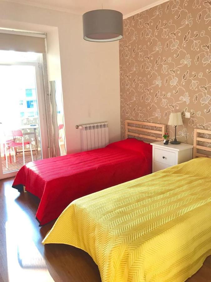 Luxury Part Of The City - Modern Apartment With Airconditioning - Near Subway Lisbon Bagian luar foto